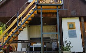 Szoecske Guesthouse In The Danube Bend Near Budapest
